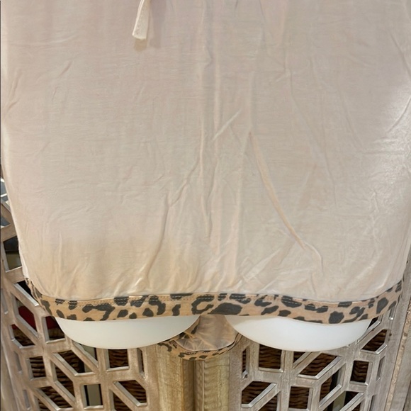 POL Blush Pink & Grey Accented with Leopard Print Hood, Sleeveless Size M - Picture 4 of 10